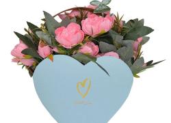 Картонена чантичка за цветя Heart Love, Картон, 15см х 19см х 7см, Син